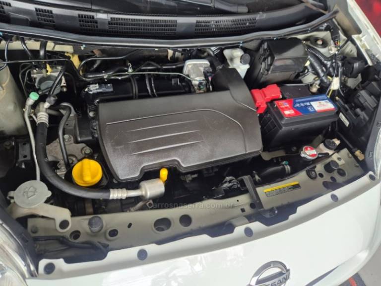 NISSAN - MARCH - 2014/2015 - Branca - R$ 40.900,00