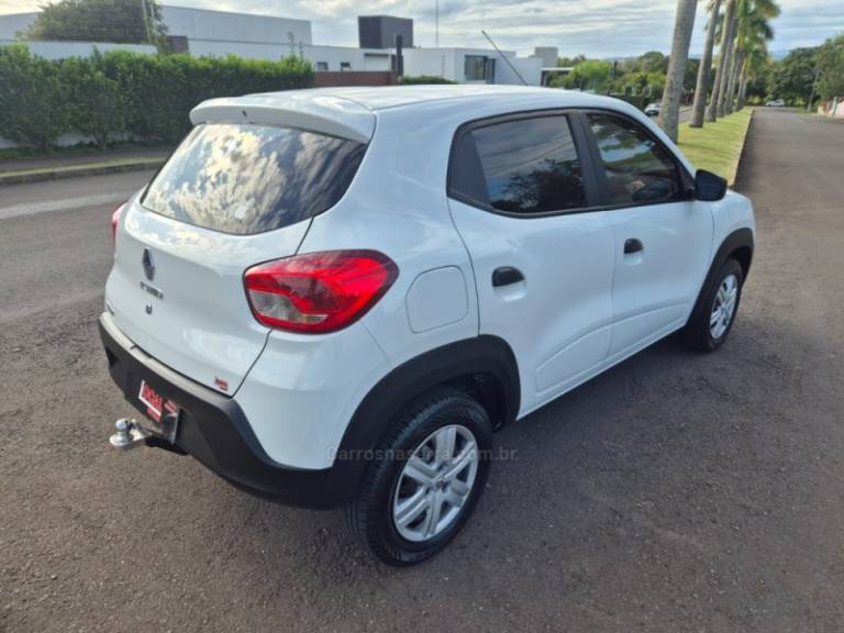 RENAULT - KWID - 2020/2021 - Branca - R$ 45.900,00
