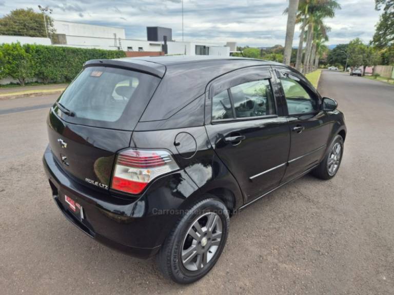 CHEVROLET - AGILE - 2012/2013 - Preta - R$ 37.900,00