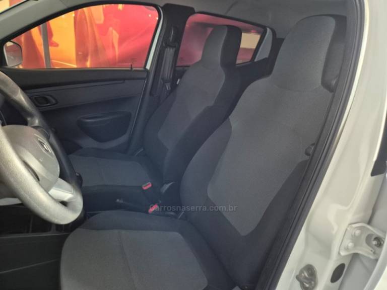 RENAULT - KWID - 2020/2021 - Branca - R$ 45.900,00