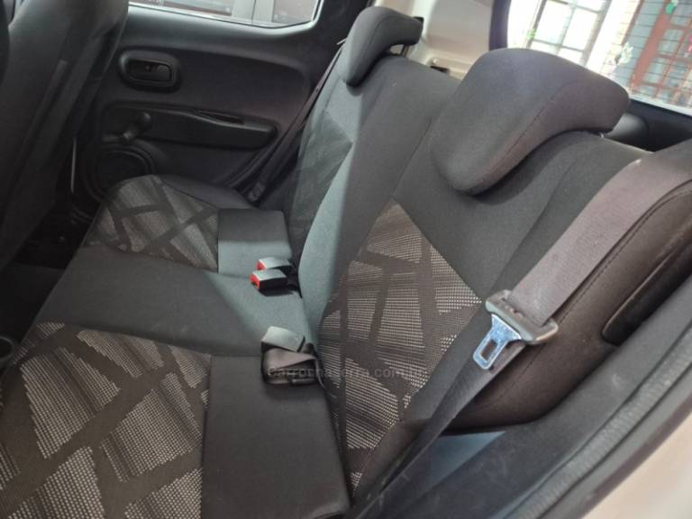 FIAT - MOBI - 2019/2020 - Branca - R$ 47.900,00