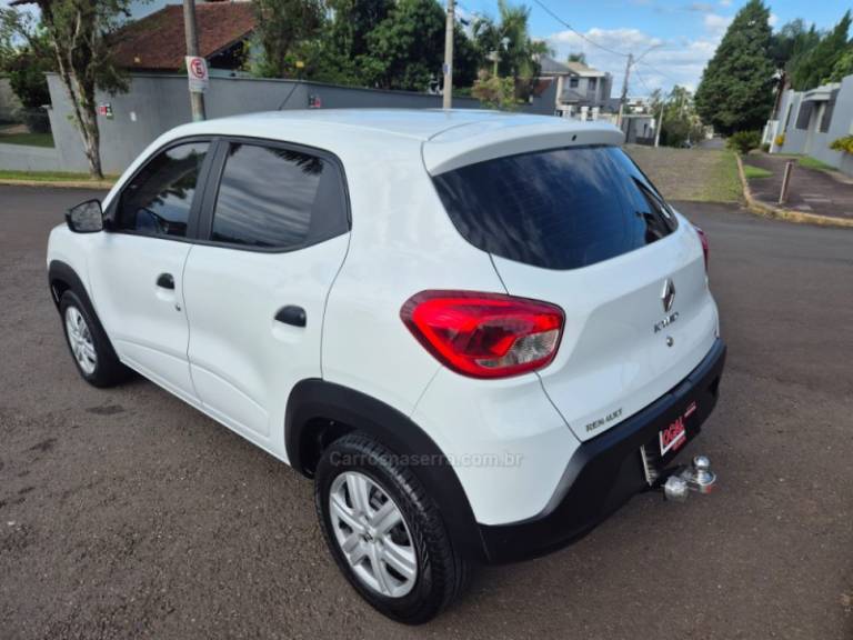 RENAULT - KWID - 2020/2021 - Branca - R$ 45.900,00