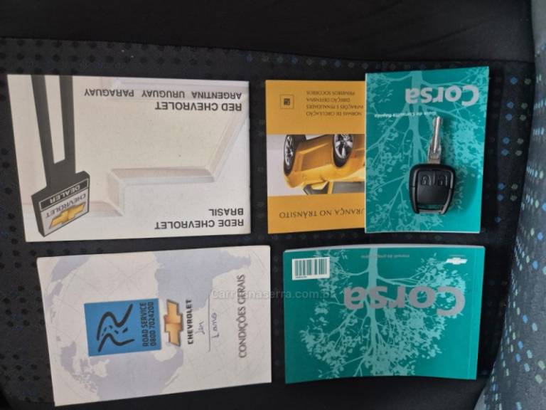 CHEVROLET - CORSA - 2012/2012 - Cinza - R$ 35.900,00